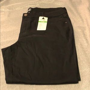 Terra & Sky - Straight Leg Black Jean